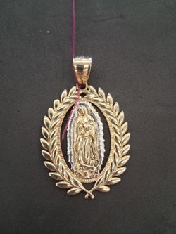 Two tone gold pendant, 14k, 6.7g,