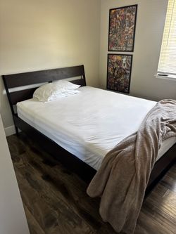 QUEEN BED FRAME + MATTRESS