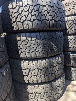 35x12'50R17 FALKEN Brand tires SET OF 4 en precio especial $190