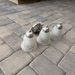 3-Light Bathroom Vanity Light – Brushed Nickel w/ Frosted Glass