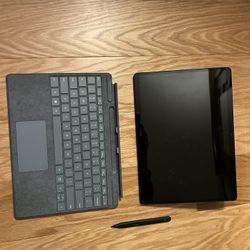 Microsoft Surface Pro 9 
