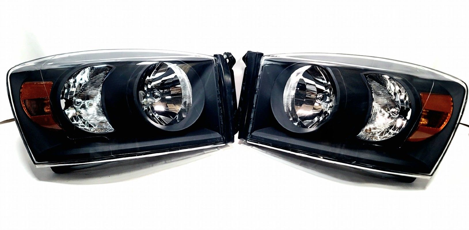 HEADLIGHTS FOR 2006-2009 RAM TRUCK 1500/2500/3500