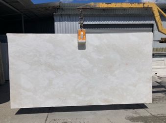 Bianco Rhino Marble Slabs