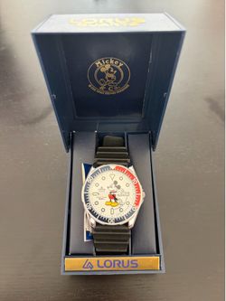 Vintage Lorus Men’s Mickey Mouse Pepsi Diver’s Watch