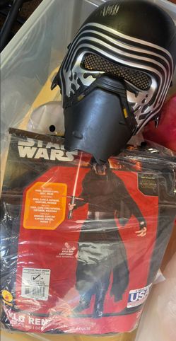Men's Kylo Ren Halloween Star Wars Costume with mask