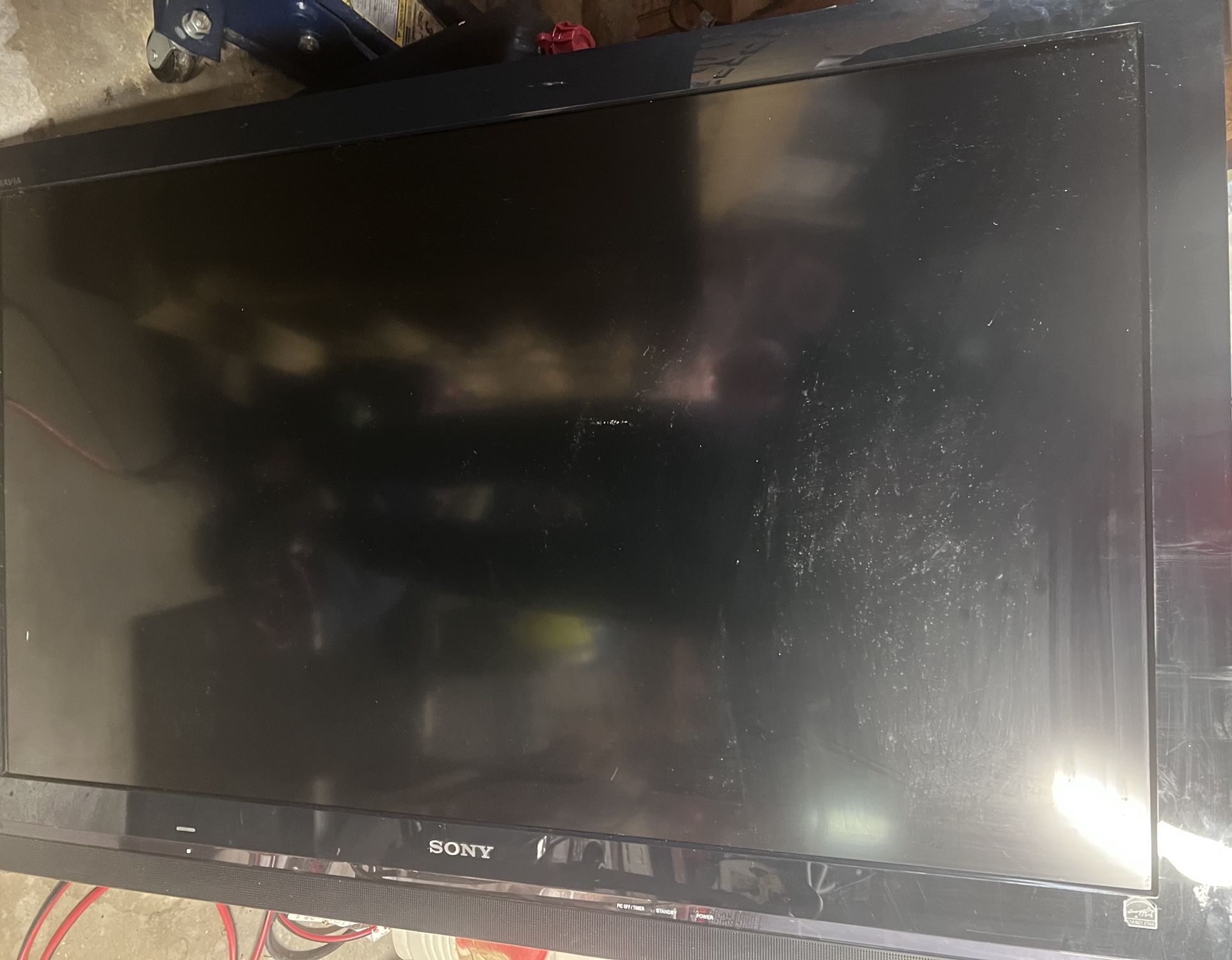 Sony 46” Bravia S-Series LCD HDTV (Model KDL-46S5100)