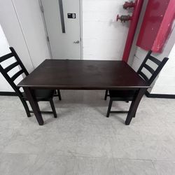 Dinning Table 