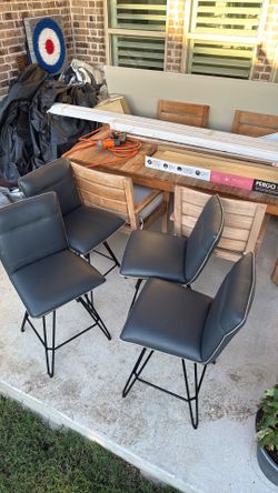 Set of 4 counter height barstools