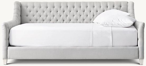 Restoration Hardware Kids Daybed