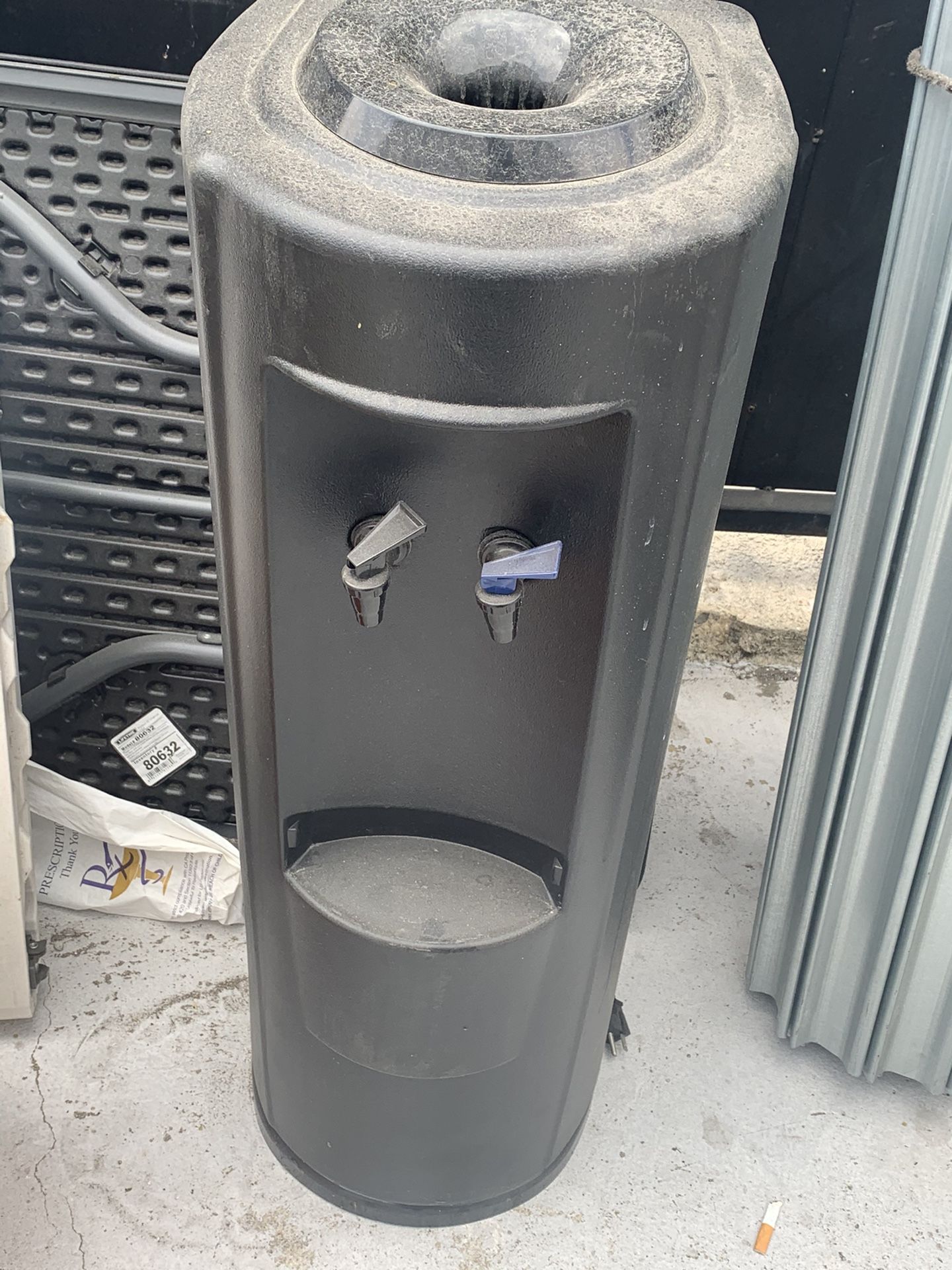 Water Dispenser