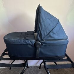 Thule Bassinet - Compatible w/ Thule Sleek City Stroller 