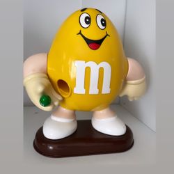Yellow M&M