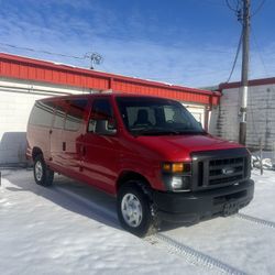 2010 Ford E-350