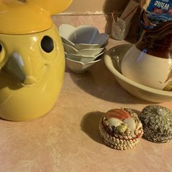 Vintage McCoy Cookie  jar