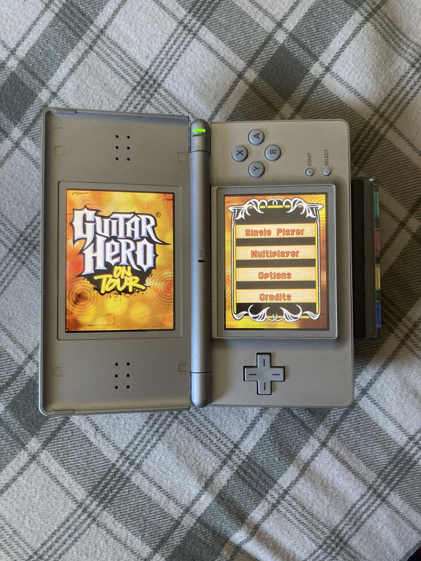 Nintendo ds lite guitar hero set