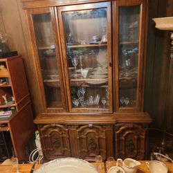 Hutch And Syracuse China 