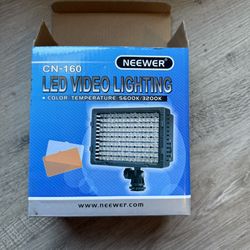 Neewer CN-160 LED Video Light