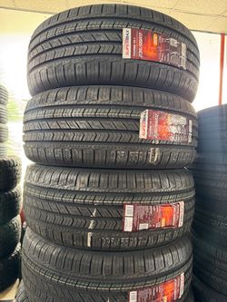✅📲235/55:17 vendo set de llantas nuevas Supermax
