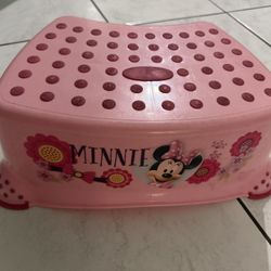 Minnie Mouse Stool