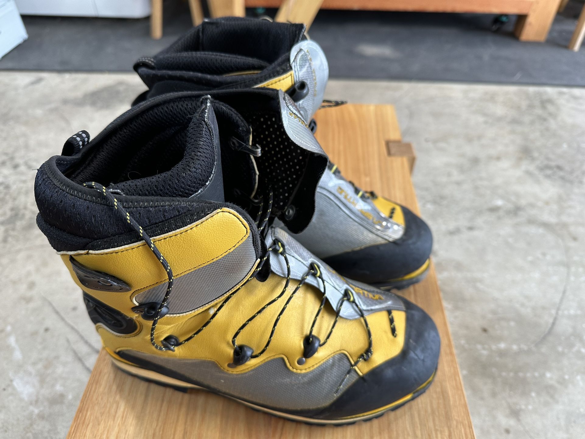 LaSportiva Spantik Size 47