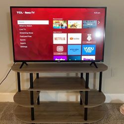 Tcl 43 Inch Roku Tv In Perfectly Working Condition 