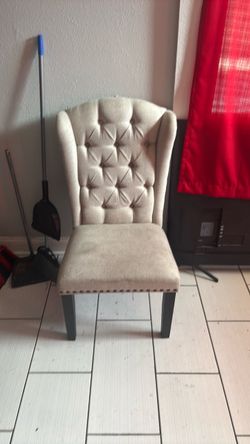 Moving out sale