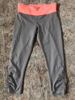 Ivanka Trump Sport Capri Pants Capris Sz Medium