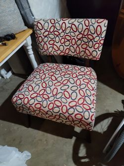 Accent chair