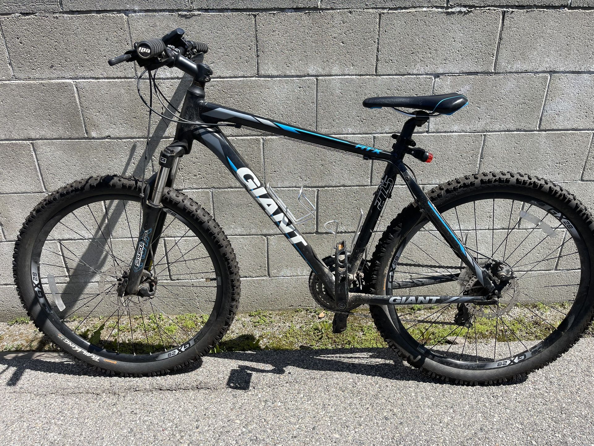 GIANT Mountain Bike