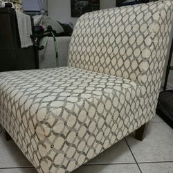 Stand Alone Modular Sofa Seat: No Arm Rests 