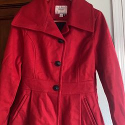 Beautiful Vintage Style Coat