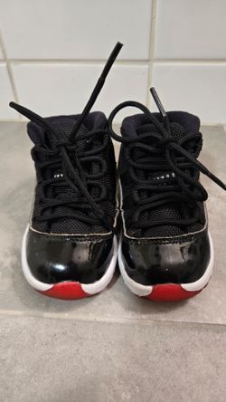 Jordan 11 Retro (TD) - Size 5C Black and Red