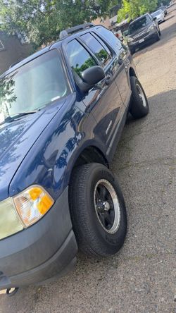2005 Ford Explorer