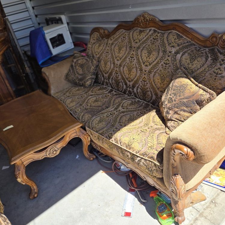 Sofa Set Like New
