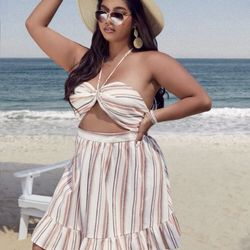 Strapless ruffle dress 