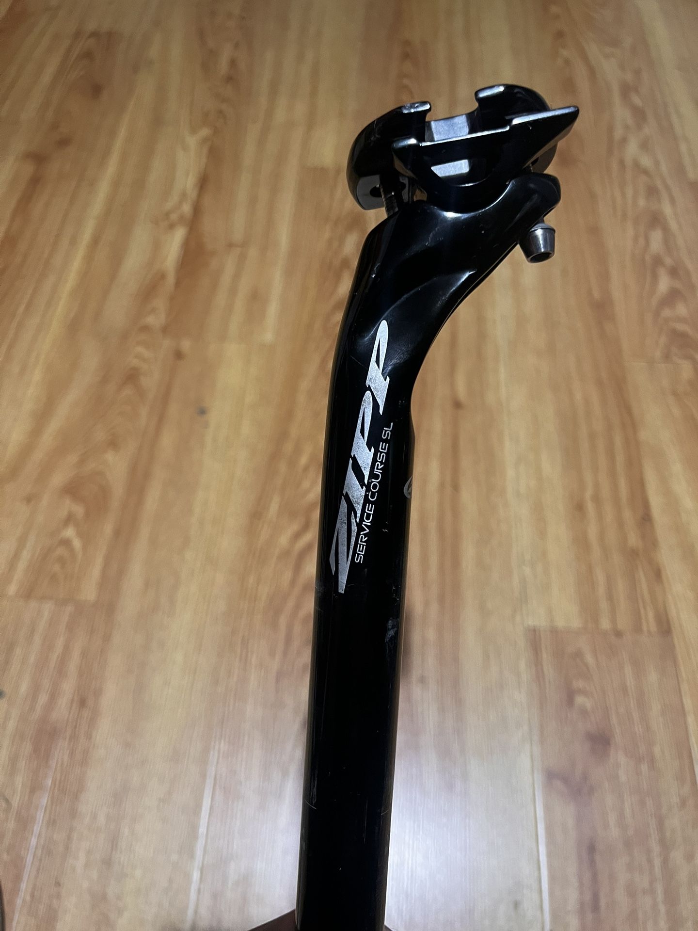 ZIPP SERVICE COURSE SL 27.2MM OFFSET SEAT POST