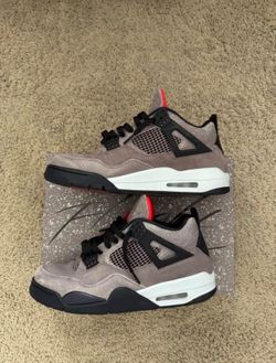 Jordan 4 Retro Taupe Haze