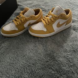 POLLEN AIR JORDAN 1 LOW 