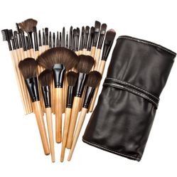 32 Piece Makeup Brush Cosmetic Set, Kit Eyeshadow Foundation Powder Blush Eye