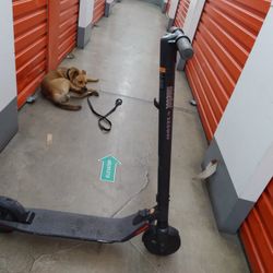 Ninebot Segway E-SCOOTER 