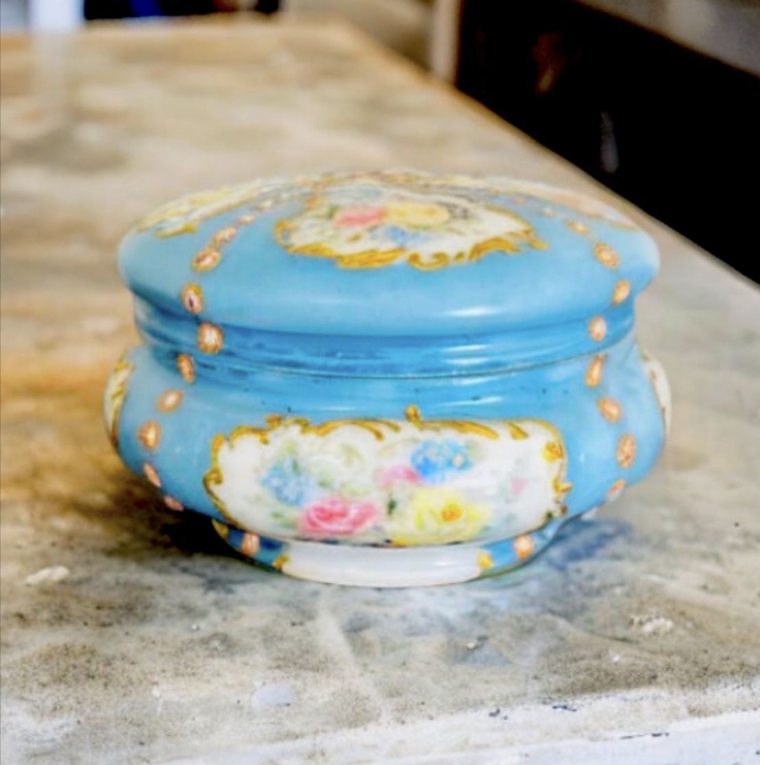 Victorian Era Porcelain Sky Blue & Gold French Powder/Trinket Box