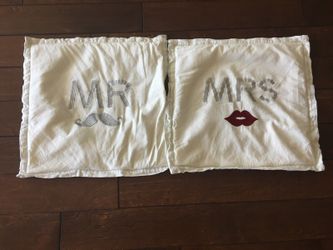 Mr and mrs throw pillow cases