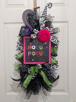 Hocus Pocus swag/wreath