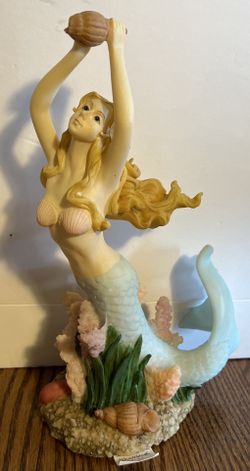 Mermaid Statue