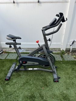 Schwinn IC2 Cycling Bike 