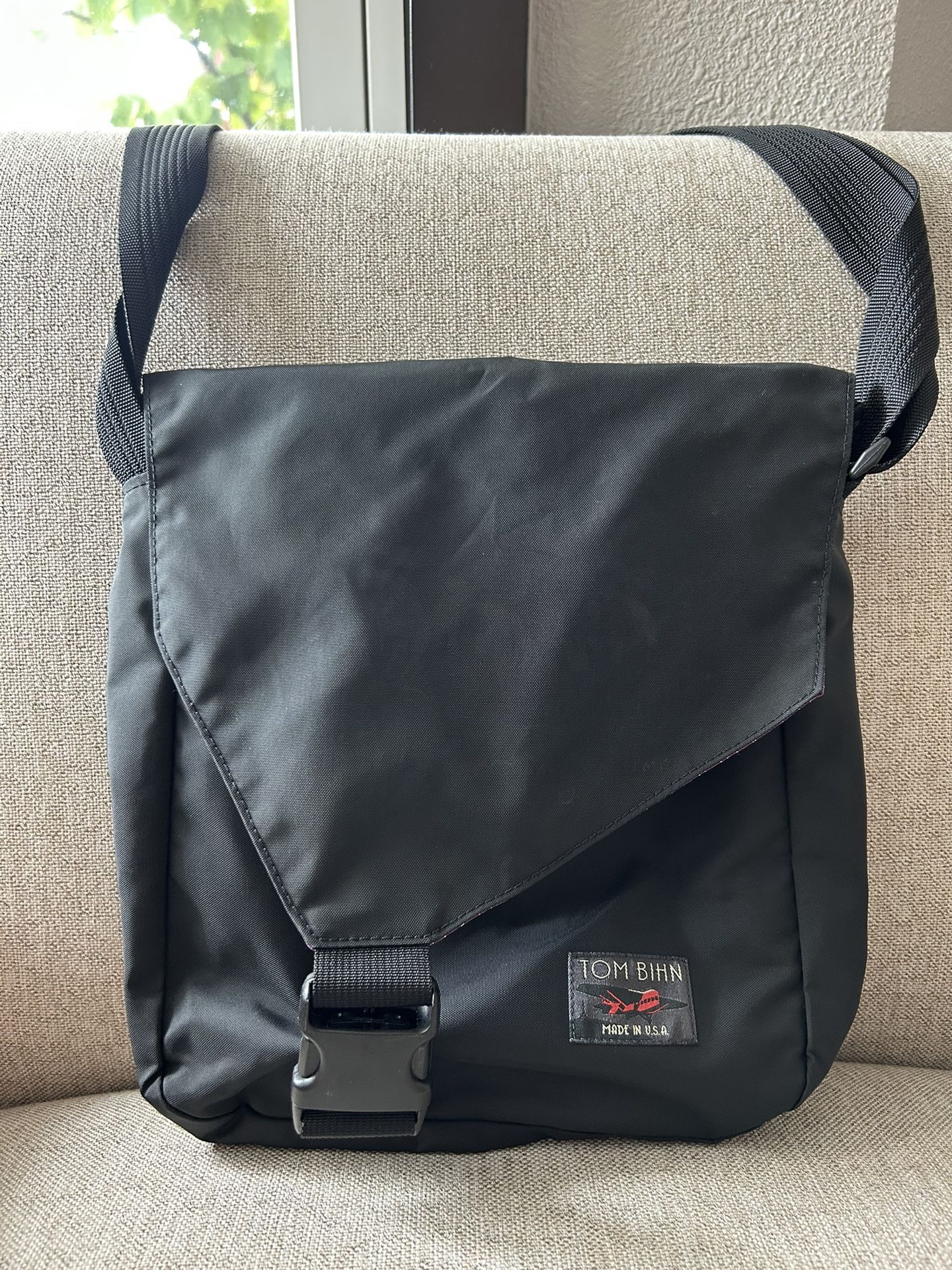 Tom Binh Medium Cafe Bag