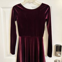 Women’s Aeropostale Velvet Dress