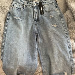 Fashion nova Size 7