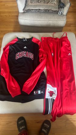 Chicago bulls Adidas warm-up outfit