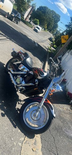 2005 Honda shadow 1100cc